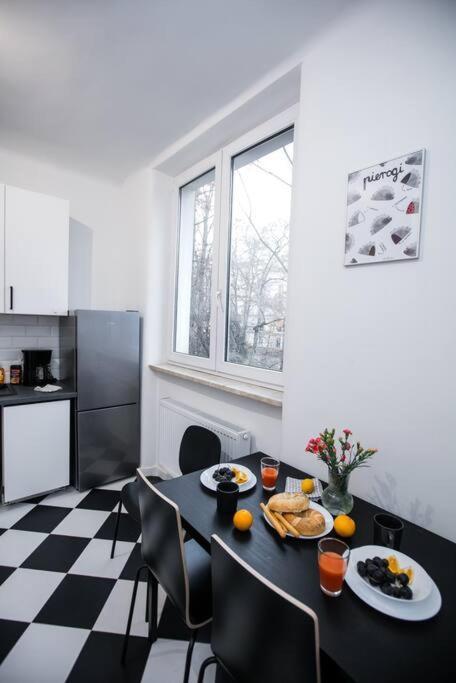 Cozy, Fully Equipped Apartment In Mokotow District Varsovie Extérieur photo